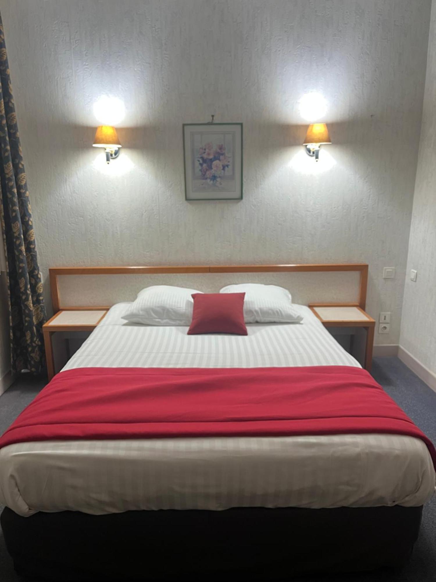 Hotel Val Saint Hilaire จิเวต์ ภายนอก รูปภาพ