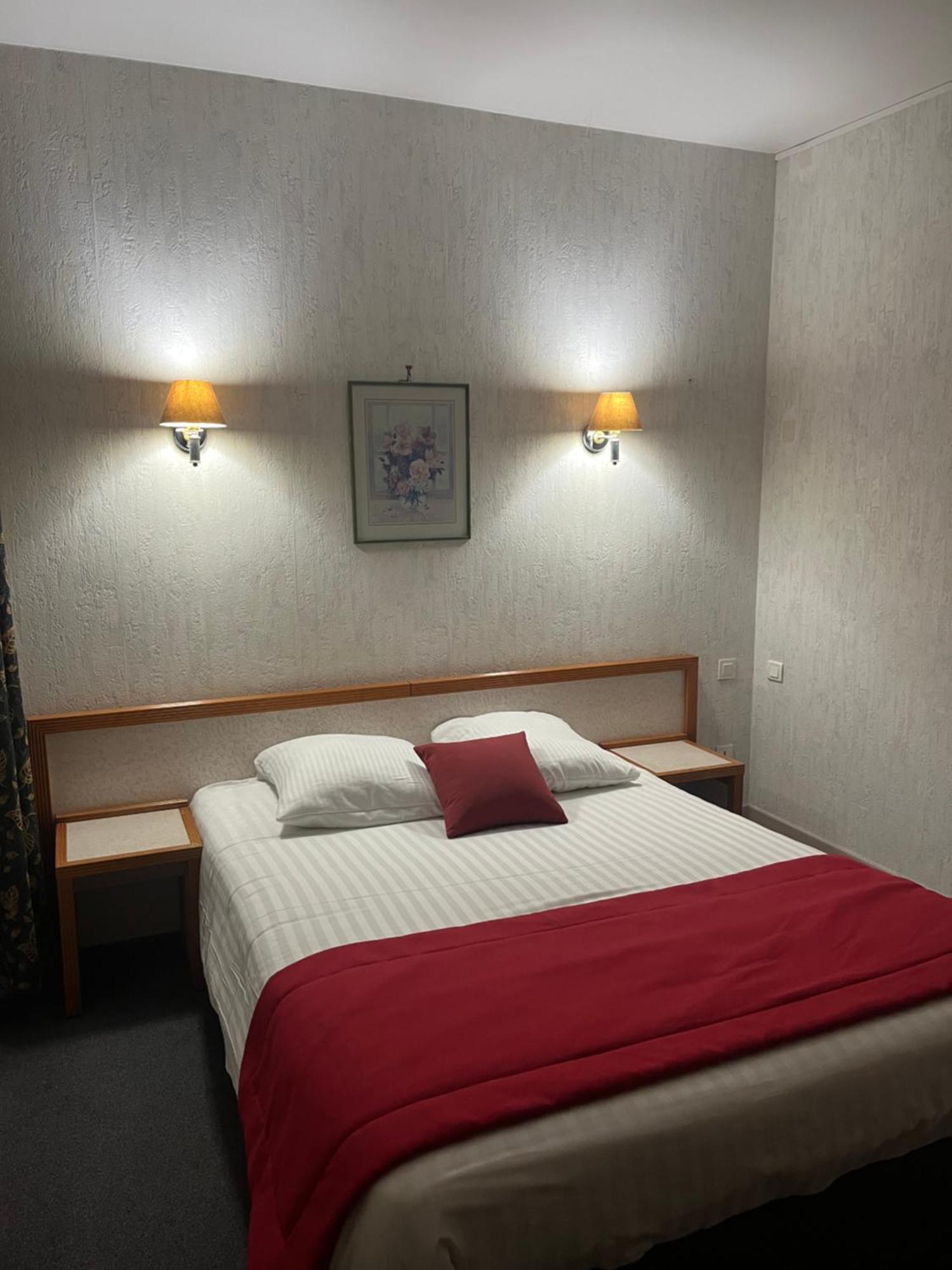 Hotel Val Saint Hilaire จิเวต์ ภายนอก รูปภาพ